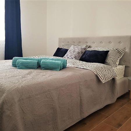 Apartman Astra スレムスカ・ミトロヴィツァ エクステリア 写真